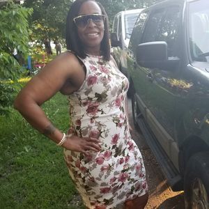 Meet your Posher, Felicia